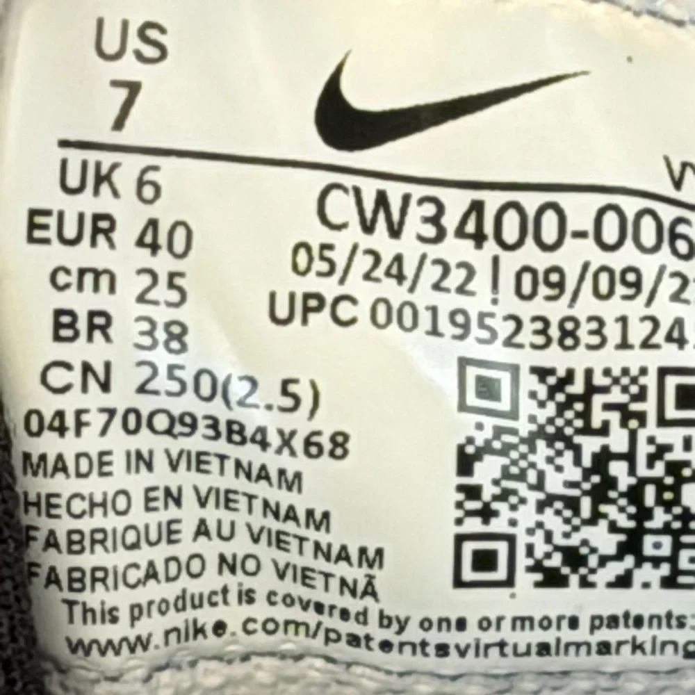 Nike KD Black and White Basketball Shoes Men’s 7 - Picture 7 of 7